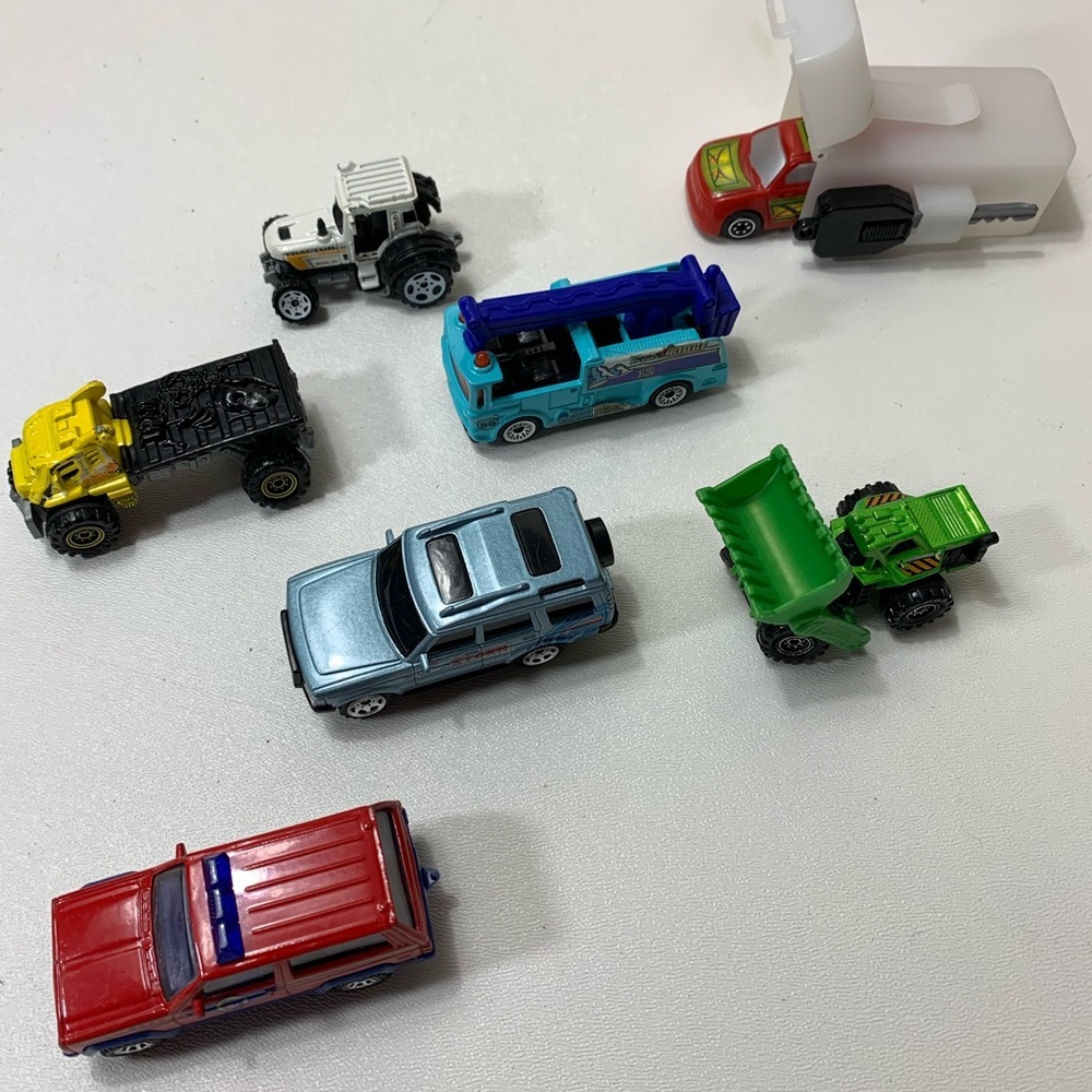Toy Vehicles 7 Asst.